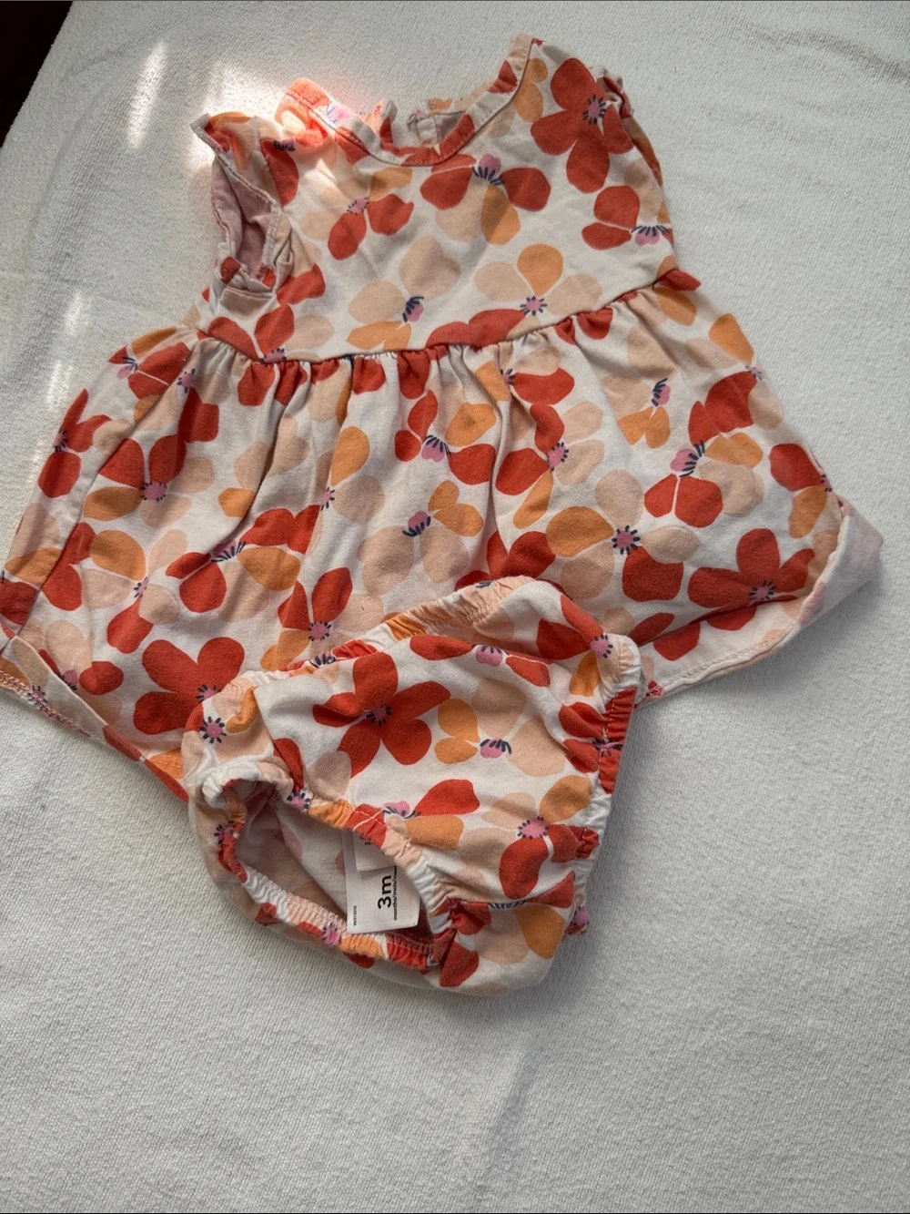8 - Baby girl outfits- 3 months